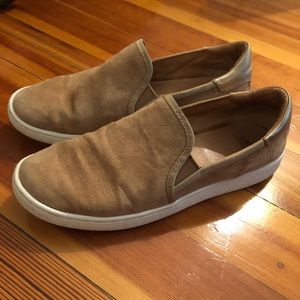 UGG Cas Slip-On Sneakers